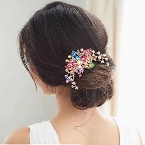 Elegant Multicolor Floral Hair Clip